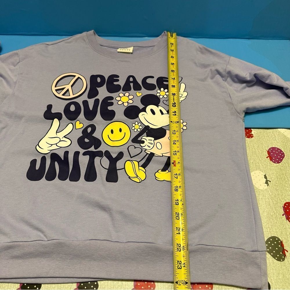 Disney Mickey Mouse Sweatshirt L - Picture 4 of 6